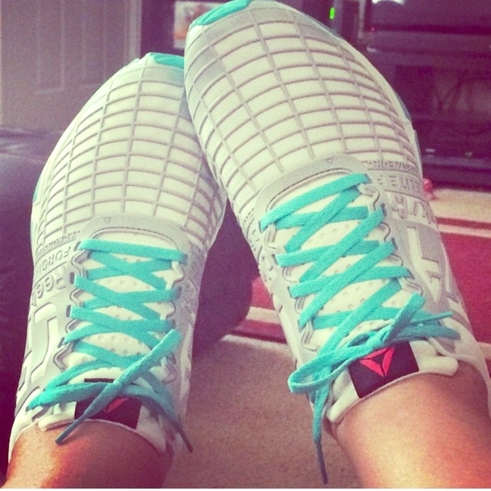 Reebok CrossFit Women’s Size 10. Worn once!